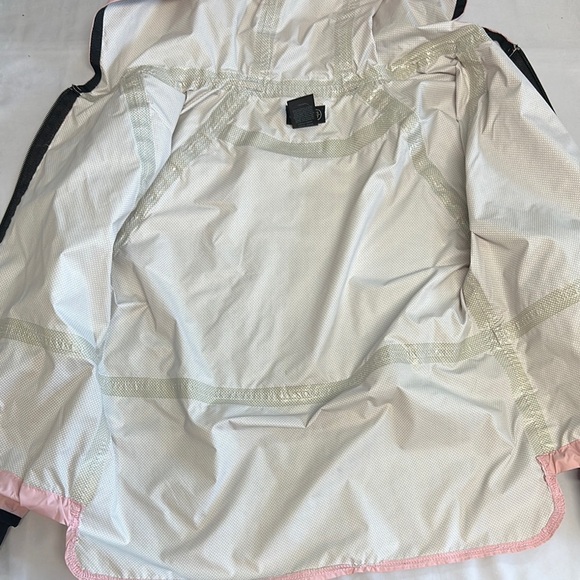 Agoo - Pink Hooded Raincoat with Full-Length Zipper - Picture 4 of 6